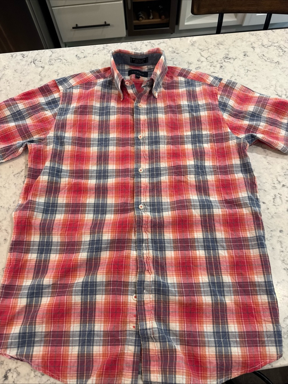 Viyella Men’s M Short-Sleeve Button-Down Shirt. Light fabric Colorful plaid‎